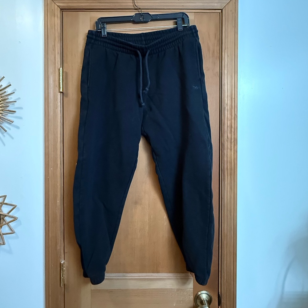 Aritzia TNA cozy fleece boyfriend fit jogger sweatpants